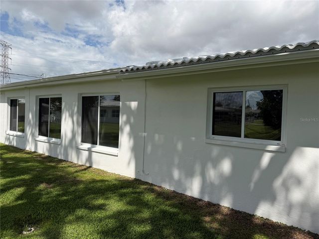 9608 41ST STREET N 2, Pinellas Park, FL 33782