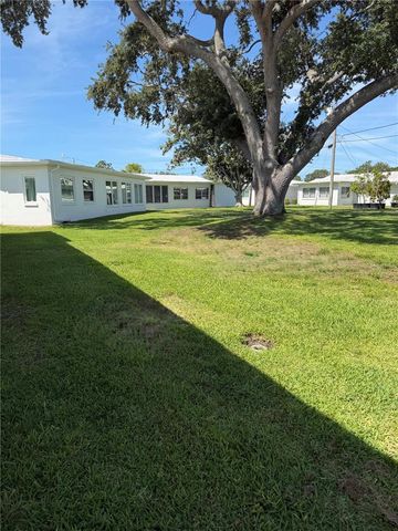 9608 41ST STREET N 2, Pinellas Park, FL 33782