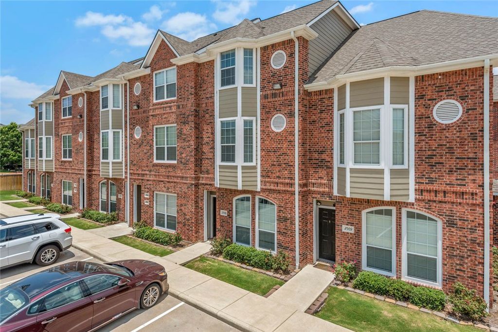 1198 Jones Butler Road 602, College Station, TX 77840 — photo 2