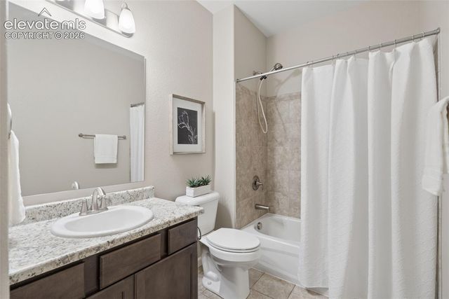 8435 Grand Peak Summit View, Colorado Springs, CO 80920