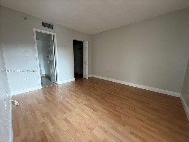 17650 NW 68th Ave A2008, Hialeah, FL 33015