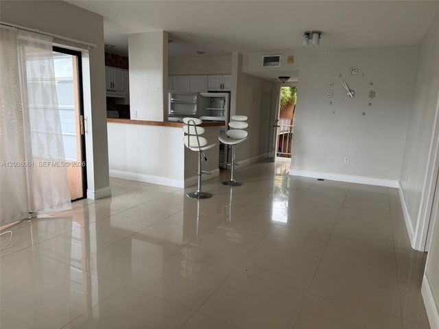 17650 NW 68th Ave A2008, Hialeah, FL 33015