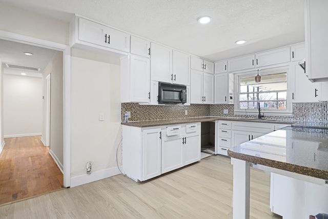 2503 Cuthbert Ave W, Midland, TX 79701