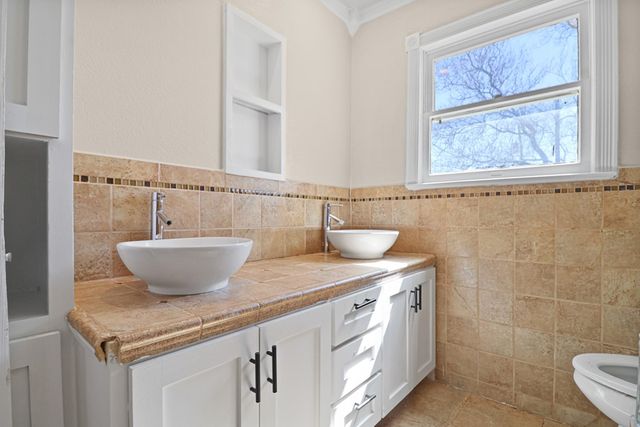 2503 Cuthbert Ave W, Midland, TX 79701