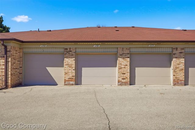 14767 Brewster Court, Shelby Twp, MI 48315