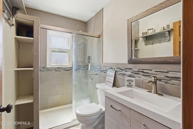 132 N Cooks Bridge Road, Jackson, NJ 08527