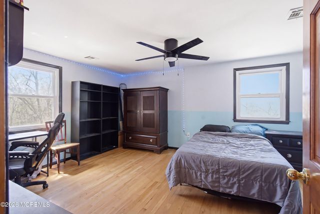 132 N Cooks Bridge Road, Jackson, NJ 08527