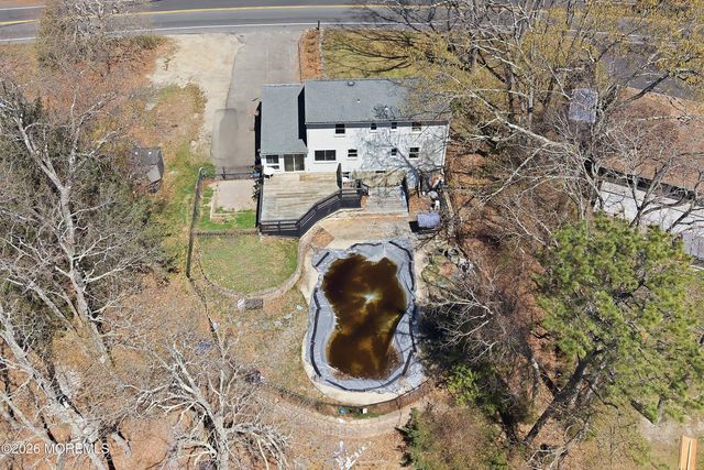 132 N Cooks Bridge Road, Jackson, NJ 08527