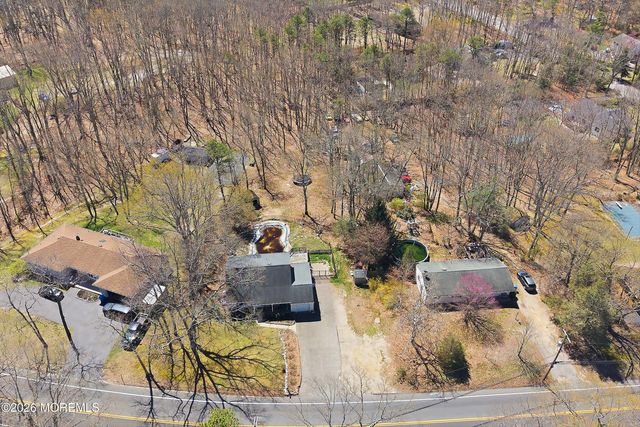 132 N Cooks Bridge Road, Jackson, NJ 08527