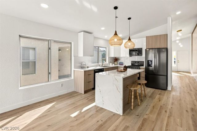 6316 Monarch Creek Street, Las Vegas, NV 89130