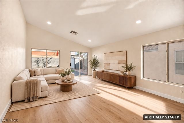 6316 Monarch Creek Street, Las Vegas, NV 89130