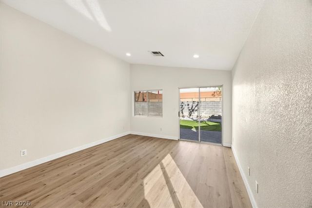 6316 Monarch Creek Street, Las Vegas, NV 89130