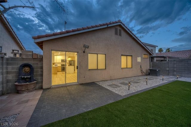 6316 Monarch Creek Street, Las Vegas, NV 89130