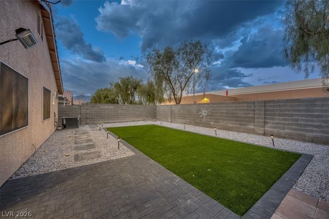 6316 Monarch Creek Street, Las Vegas, NV 89130