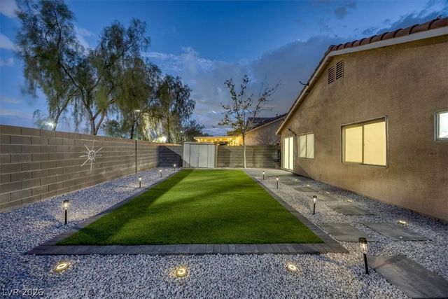 6316 Monarch Creek Street, Las Vegas, NV 89130