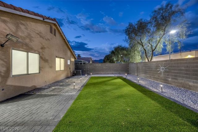 6316 Monarch Creek Street, Las Vegas, NV 89130
