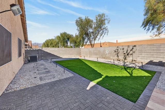 6316 Monarch Creek Street, Las Vegas, NV 89130