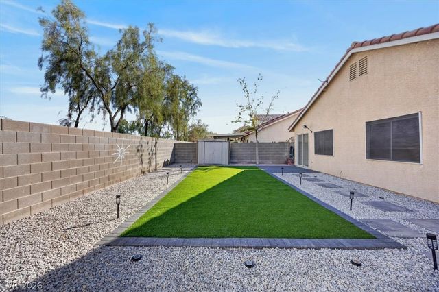 6316 Monarch Creek Street, Las Vegas, NV 89130