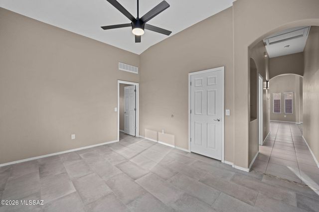9627 N Melandra Way, Marana, AZ 85653