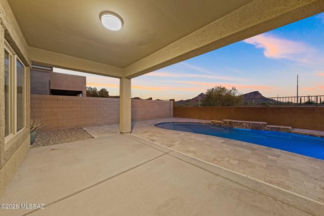 9627 N Melandra Way, Marana, AZ 85653