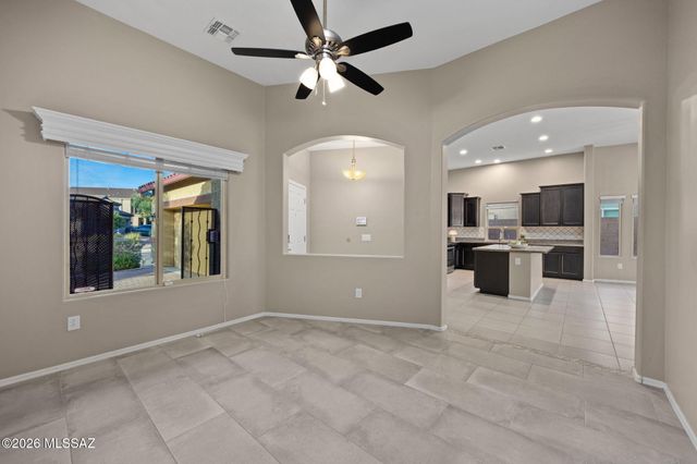 9627 N Melandra Way, Marana, AZ 85653