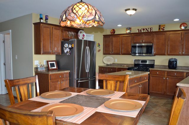 2106 Arrow Leaf Lane, Valparaiso, IN 46383