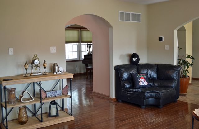 2106 Arrow Leaf Lane, Valparaiso, IN 46383