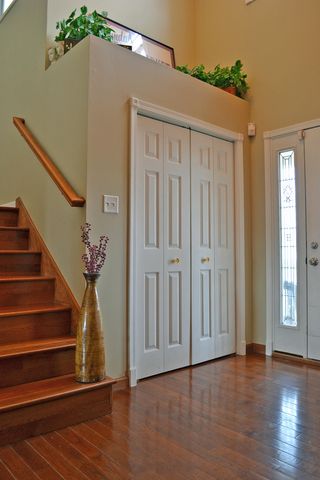 2106 Arrow Leaf Lane, Valparaiso, IN 46383