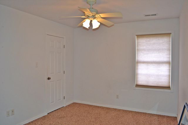 2106 Arrow Leaf Lane, Valparaiso, IN 46383