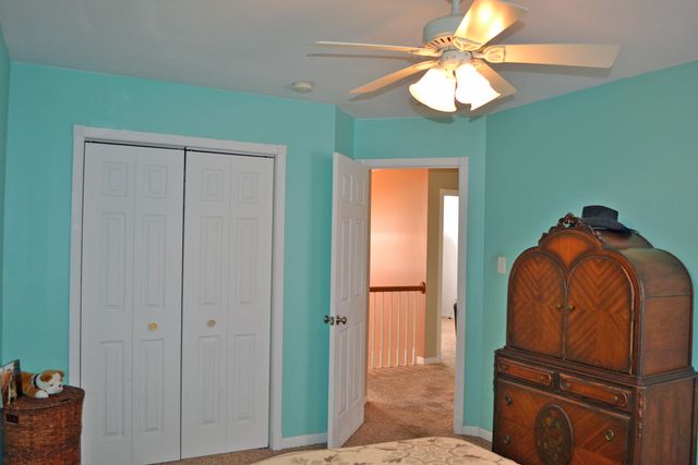 2106 Arrow Leaf Lane, Valparaiso, IN 46383