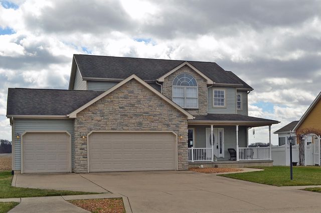 2106 Arrow Leaf Lane, Valparaiso, IN 46383