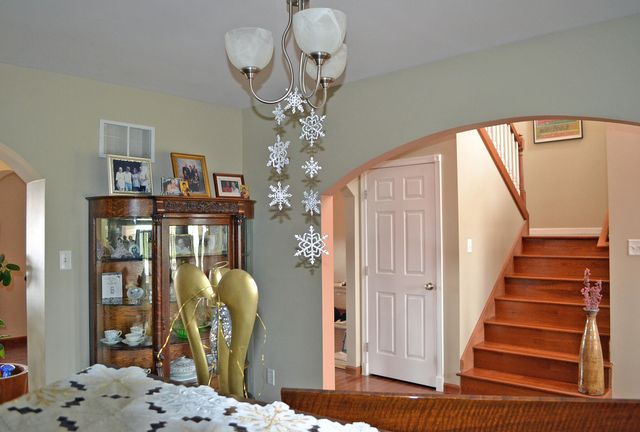 2106 Arrow Leaf Lane, Valparaiso, IN 46383