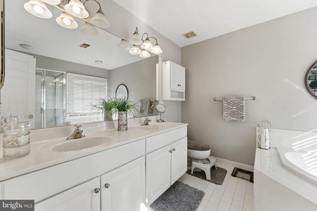 24612 NETTLE MILL SQ, Aldie, VA 20105