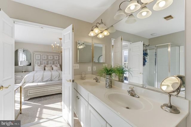 24612 NETTLE MILL SQ, Aldie, VA 20105