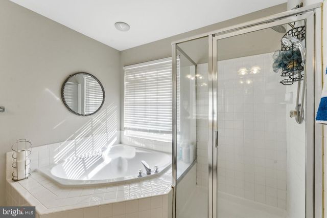 24612 NETTLE MILL SQ, Aldie, VA 20105