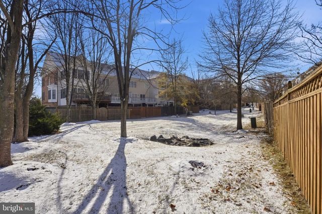 24612 NETTLE MILL SQ, Aldie, VA 20105