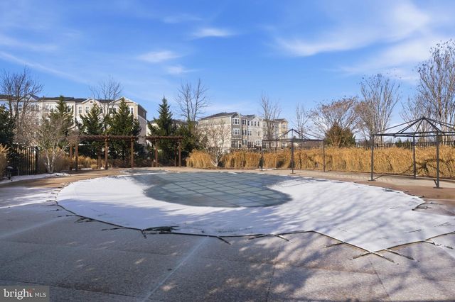 24612 NETTLE MILL SQ, Aldie, VA 20105