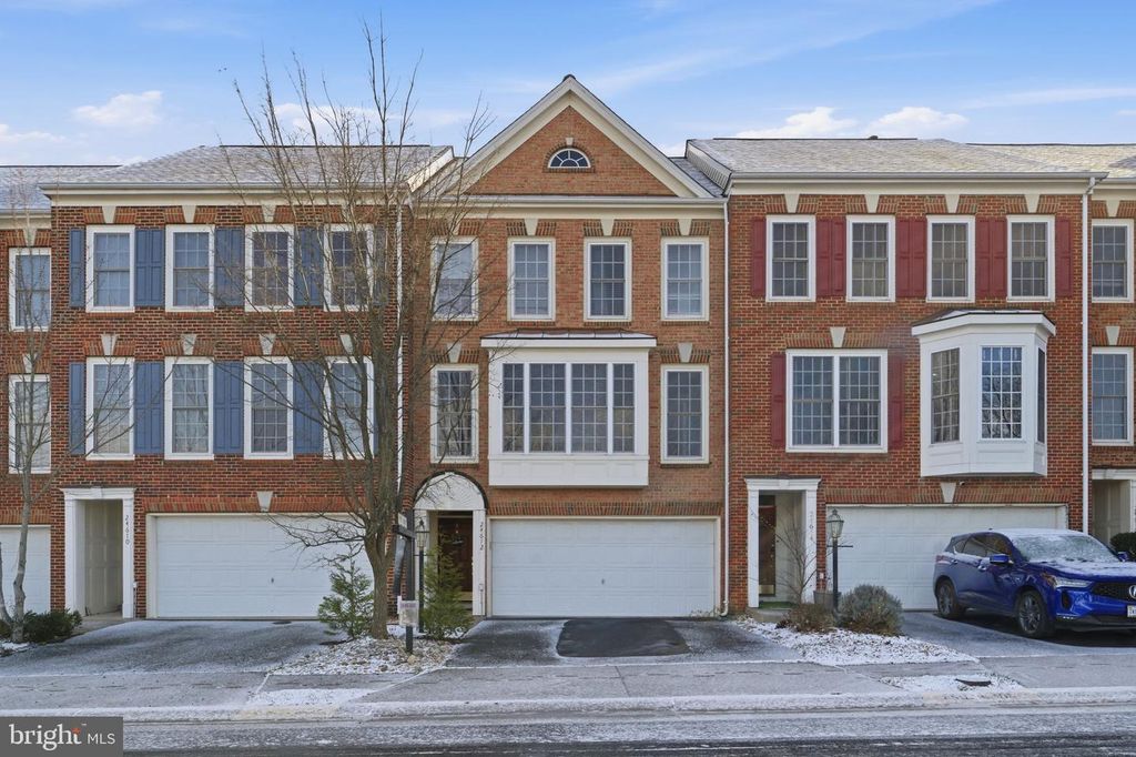 24612 NETTLE MILL SQ, Aldie, VA 20105