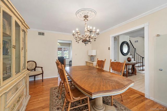 38 Waterford Drive, Wheatley Heights, NY 11798