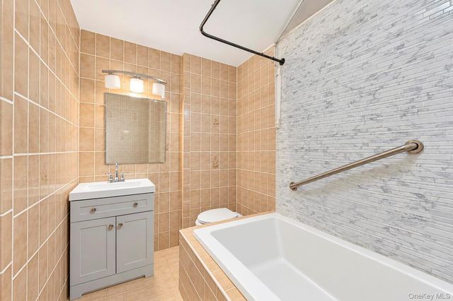 38 Waterford Drive, Wheatley Heights, NY 11798