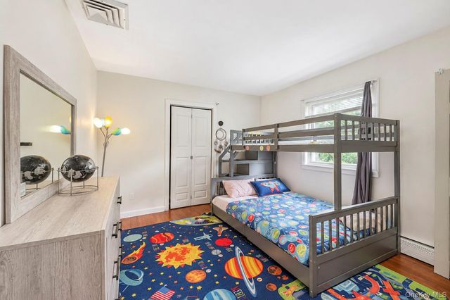 38 Waterford Drive, Wheatley Heights, NY 11798
