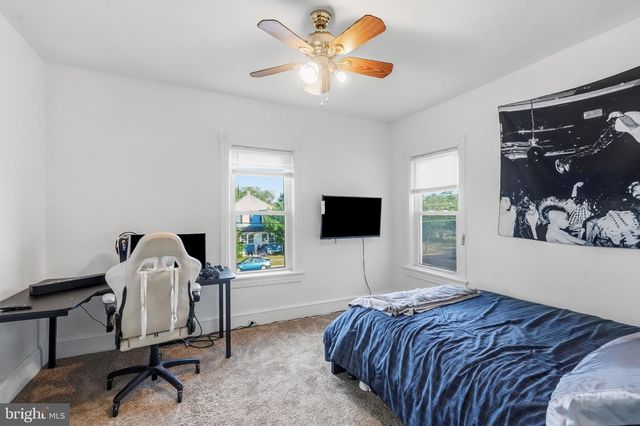 339 FILMORE ST, Riverside, NJ 08075