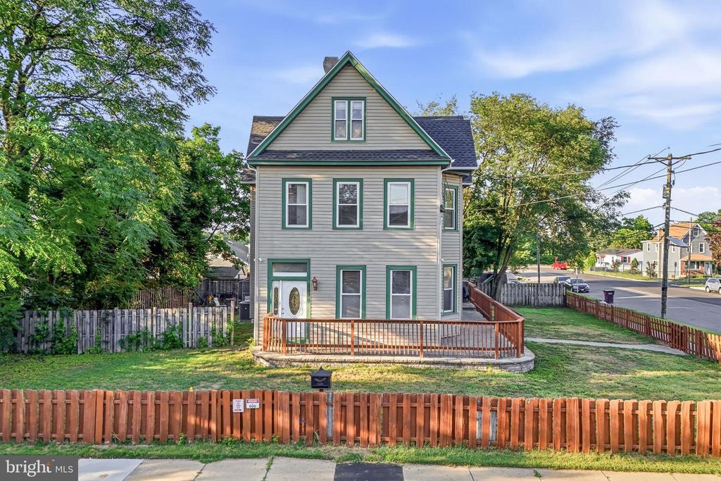339 FILMORE ST, Riverside, NJ 08075