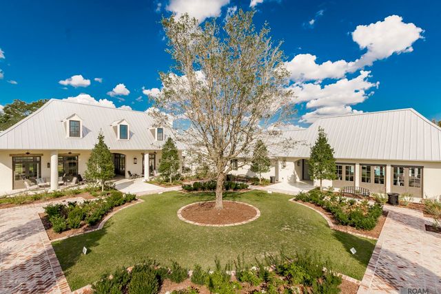 1701 Rue De Grand, Baton Rouge, LA 70808