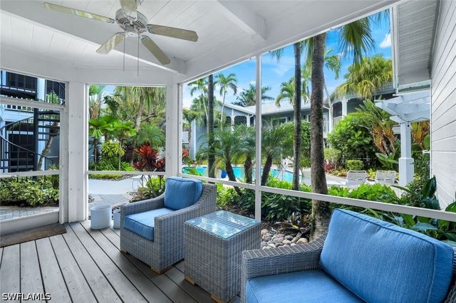 376 3rd ST S 102, Naples, FL 34102