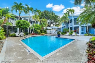 376 3rd ST S 102, Naples, FL 34102