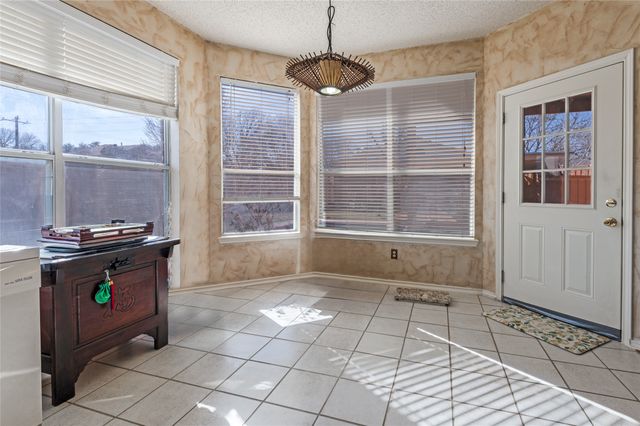 2079 Sunset Lane, Lewisville, TX 75067