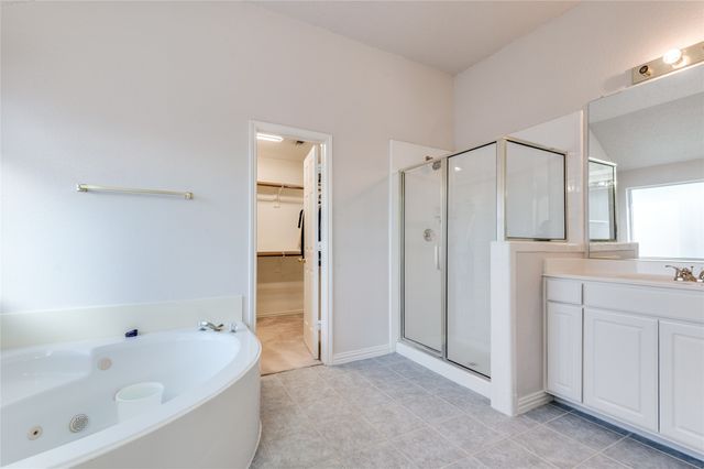 2079 Sunset Lane, Lewisville, TX 75067