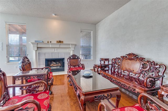 2079 Sunset Lane, Lewisville, TX 75067