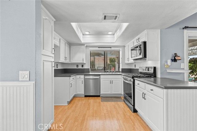 29667 Calle Tomas, Menifee, CA 92586